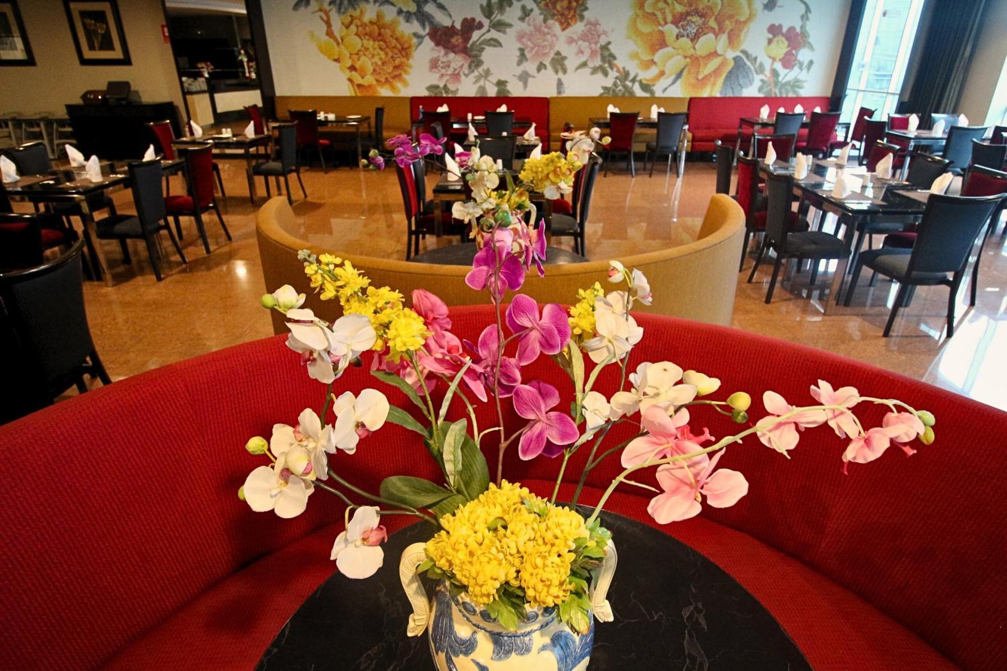Hilton Garden Inn Lima Surco Экстерьер фото